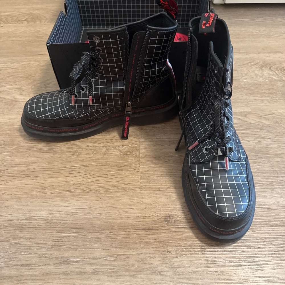 1460 Blade Runner boot-size 10 men’s - Picture 3 of 7